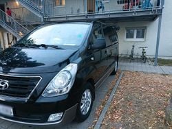 Schwarz Gebraucht 2016 Hyundai H-1 Van | 10.500 € (Teuer)