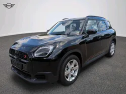Schwarz Gebraucht 2024 Mini Countryman SUV | 42.727 € (Guter Preis)