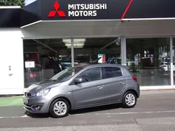 Platinum grau Gebraucht 2016 Mitsubishi Space Star Edition+ Kleinwagen | 9.950 € (Teuer)