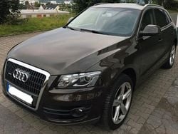 Braun Gebraucht 2012 Audi Q5 SUV | 9.500 € (Guter Preis)