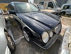 Schwarz Gebraucht 2002 Mercedes E280 Limousine | 7.888 €
