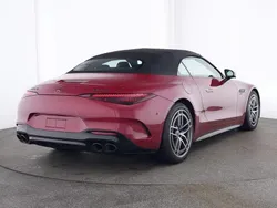 Designo patagonienrot metallic Gebraucht 2024 Mercedes SL43 AMG AMG Cabrio | 114.444 € (Fairer Preis)