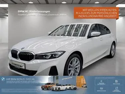 Weiß Gebraucht 2024 BMW 318 Shadowline Limousine | 32.890 € (Guter Preis)