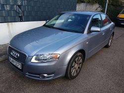 Silber Gebraucht 2005 Audi A4 Limousine | 1.800 € (Superpreis)