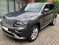 Grau Gebraucht 2015 Jeep Grand Cherokee Summit SUV | 25.900 € (Etwas zu teuer)