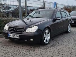 Gebraucht 2007 Mercedes C180 Avantgarde Kombi | 1.700 € (Guter Preis)