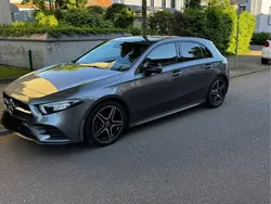 Grau Gebraucht 2019 Mercedes A180 AMG line Limousine | 21.250 € (Guter Preis)