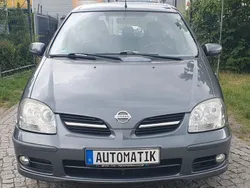 Grau Gebraucht 2005 Nissan Almera Tino Acenta+ Van / Kleinbus | 3.990 € (Etwas zu teuer)