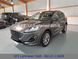 Grau Gebraucht 2022 Ford Kuga Vignale SUV | 39.990 €