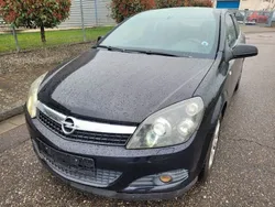 Opel Astra GTC