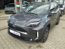 Marlingrau Neu 2025 Toyota Yaris Cross SUV | 33.490 € (Teuer)