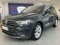 Blau Gebraucht 2018 VW Tiguan Highline SUV | 21.900 € (Fairer Preis)
