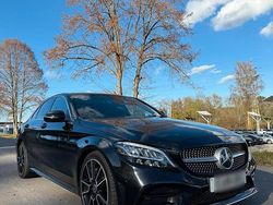 Schwarz Gebraucht 2019 Mercedes C220 AMG line Limousine | 17.500 €