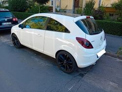 Weiß Gebraucht 2013 Opel Corsa S Kleinwagen | 5.650 € (Etwas zu teuer)