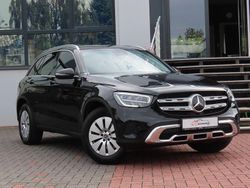 Schwarz Gebraucht 2022 Mercedes 200 SUV | 28.900 € (Fairer Preis)