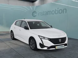 Weiß Gebraucht 2022 Peugeot 308 Active Limousine | 21.789 € (Fairer Preis)