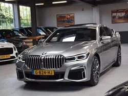 Grau Gebraucht 2019 BMW 745e M Sport Limousine | 43.800 €