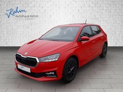 Rot Gebraucht 2023 Skoda Fabia Ambition Kleinwagen | 15.490 € (Guter Preis)