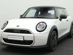 Weiß Gebraucht 2024 Mini Cooper S Favoured Kleinwagen | 26.969 €