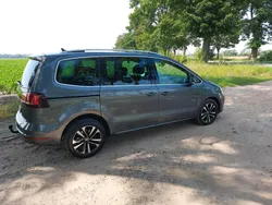 Grau Gebraucht 2019 VW Sharan IQ Drive Van / Kleinbus | 20.850 € (Fairer Preis)