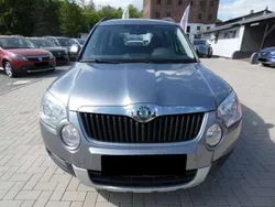 Silber Gebraucht 2011 Skoda Yeti Plus Edition SUV | 5.200 € (Guter Preis)