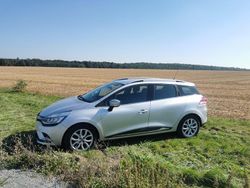 Silber Gebraucht 2017 Renault Clio GrandTour Intens Kombi | 7.700 € (Guter Preis)