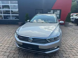 Silber Gebraucht 2015 VW Passat Highline Kombi | 14.990 € (Fairer Preis)