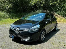 Schwarz Gebraucht 2016 Renault Clio IV Kleinwagen | 7.500 € (Fairer Preis)