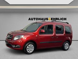 Rot Gebraucht 2018 Mercedes Citan 111 Kombi | 14.490 € (Etwas zu teuer)