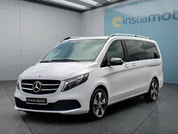 Weiß Gebraucht 2024 Mercedes V220 Van / Kleinbus | 57.199 € (Teuer)