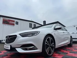 Weiß Gebraucht 2017 Opel Insignia Dynamic Limousine | 15.399 € (Superpreis)