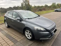 Grau Gebraucht 2013 Volvo V40 Kombi | 6.400 € (Guter Preis)