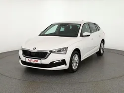 Weiß Gebraucht 2024 Skoda Scala Kleinwagen | 18.900 € (Fairer Preis)