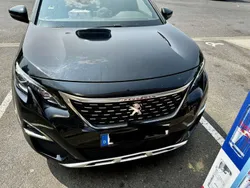 Schwarz Gebraucht 2017 Peugeot 5008 GT-line Van / Kleinbus | 11.500 €