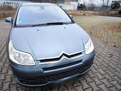 Grau Gebraucht 2005 Citroën C4 Comfort Limousine | 3.700 € (Etwas zu teuer)