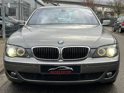 Grau Gebraucht 2007 BMW 750L Performance Limousine | 14.900 €