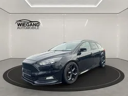 Schwarz Gebraucht 2016 Ford Focus ST Kombi | 11.950 € (Guter Preis)