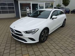 Weiß Gebraucht 2021 Mercedes CLA180 Business Limousine | 17.800 € (Guter Preis)