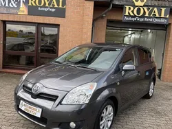 Grau Gebraucht 2008 Toyota Corolla Verso Team Van / Kleinbus | 6.700 € (Fairer Preis)