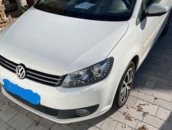 Weiß Gebraucht 2012 VW Touran Highline Van / Kleinbus | 13.500 € (Teuer)