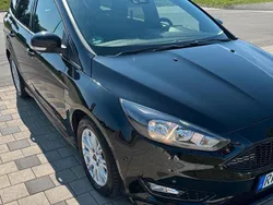 Schwarz Gebraucht 2017 Ford Focus ST-Line Kombi | 6.490 € (Superpreis)