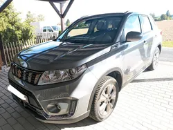 Grau Gebraucht 2019 Suzuki Vitara SUV | 17.490 € (Fairer Preis)