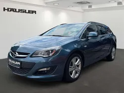 Blau Gebraucht 2015 Opel Astra Innovation Kombi | 9.890 € (Fairer Preis)