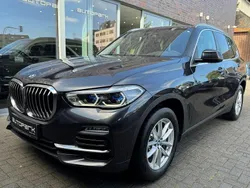 Sophistograu brillanteffekt me Gebraucht 2021 BMW X5 Sport Line SUV | 48.990 €