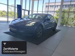 Blau Gebraucht 2021 Tesla Model 3 Limousine | 23.800 € (Fairer Preis)