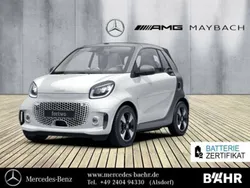 Bodypanels in white Gebraucht 2024 Smart ForTwo Electric Drive Cabrio | 18.449 € (Teuer)