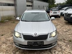 Silber Gebraucht 2014 Skoda Superb Elegance Kombi | 4.500 € (Fairer Preis)