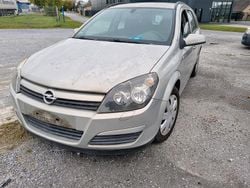 Grau Gebraucht 2005 Opel Astra Kombi | 750 € (Superpreis)