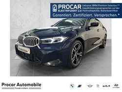 Blau Gebraucht 2024 BMW 330e M Sport Limousine | 44.900 € (Fairer Preis)
