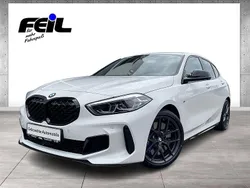 Alpinweiss iii Gebraucht 2024 BMW M135 Performance Kleinwagen | 38.990 € (Guter Preis)